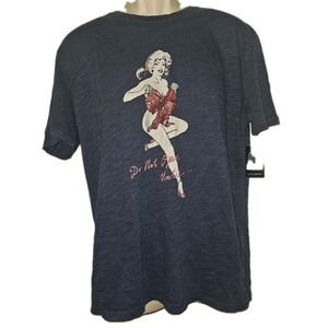 Lucky Brand Blue‎ T-Shirt Do Not Open Until Pin Up Girl Christmas Men's XL New